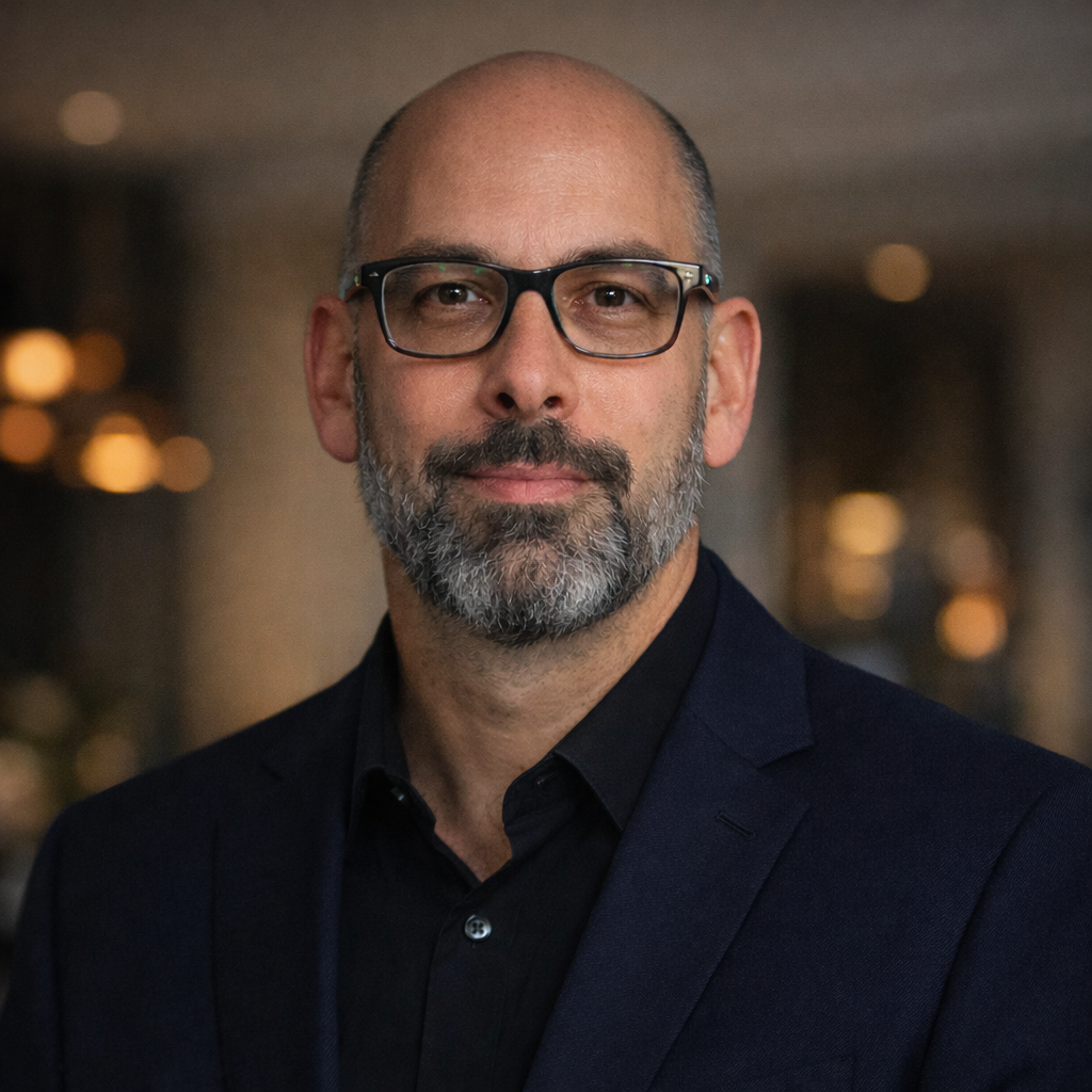 Algarve Interior Design - Pedro R - Electrician